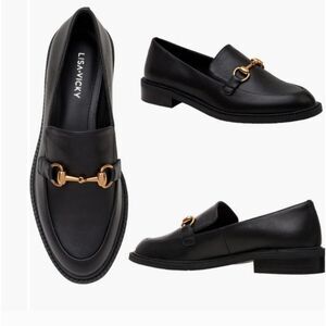 Lisa Vicky Zany Black leather loafer with gold metal bit detail size 6.5 NWT